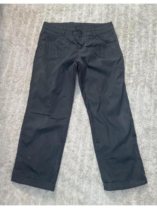 Kuhl Pants - Kuhl Born In The Mountains grey hiking capri pants Size 12 Short gorpcore